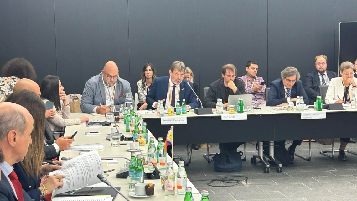 Србија посвећена заштити и унапређењу људских права Србија посвећена заштити и унапређењу људских права