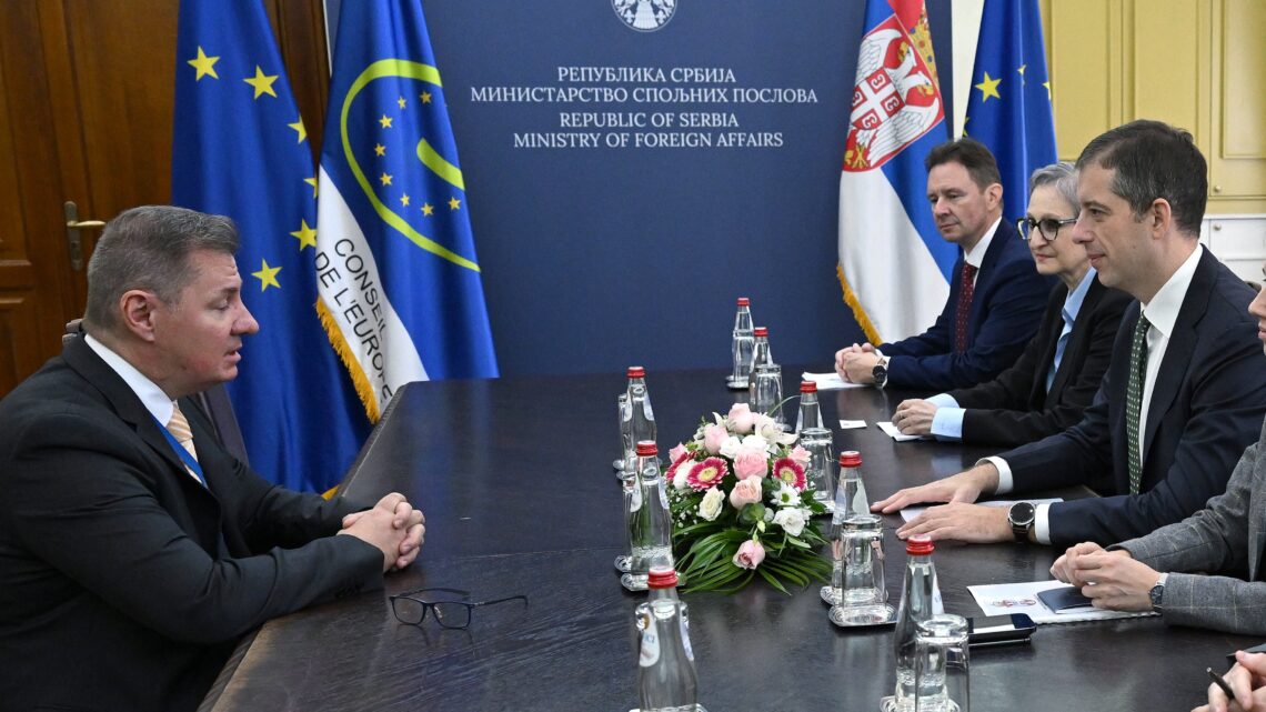 Ђурић са шефом Канцеларије Савета Европе у Београду Ђурић са шефом Канцеларије Савета Европе у Београду