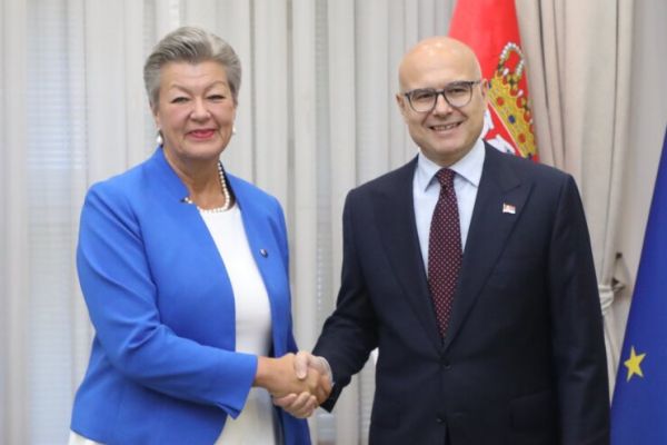 Србија одговоран партнер ЕУ у управљању миграторним токовима Србија одговоран партнер ЕУ у управљању миграторним токовима