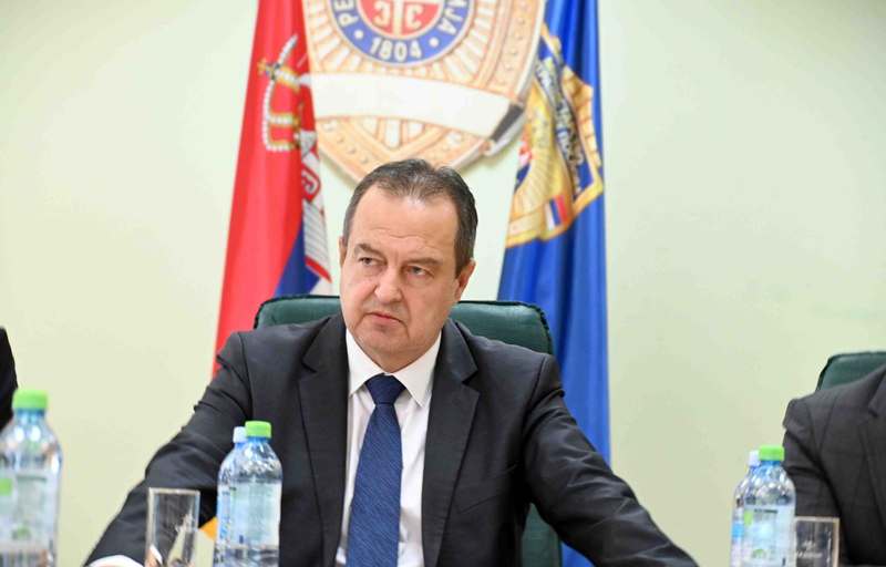 Дачић: Лице које је извршило терористички напад конвертит из Младеновца Дачић: Лице које је извршило терористички напад конвертит из Младеновца