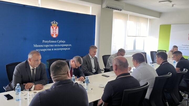 Влада наставља да улаже у развој свињарства