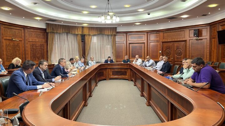 Превазилажење изазова у робно-тржишном пословању пољопривредним производима