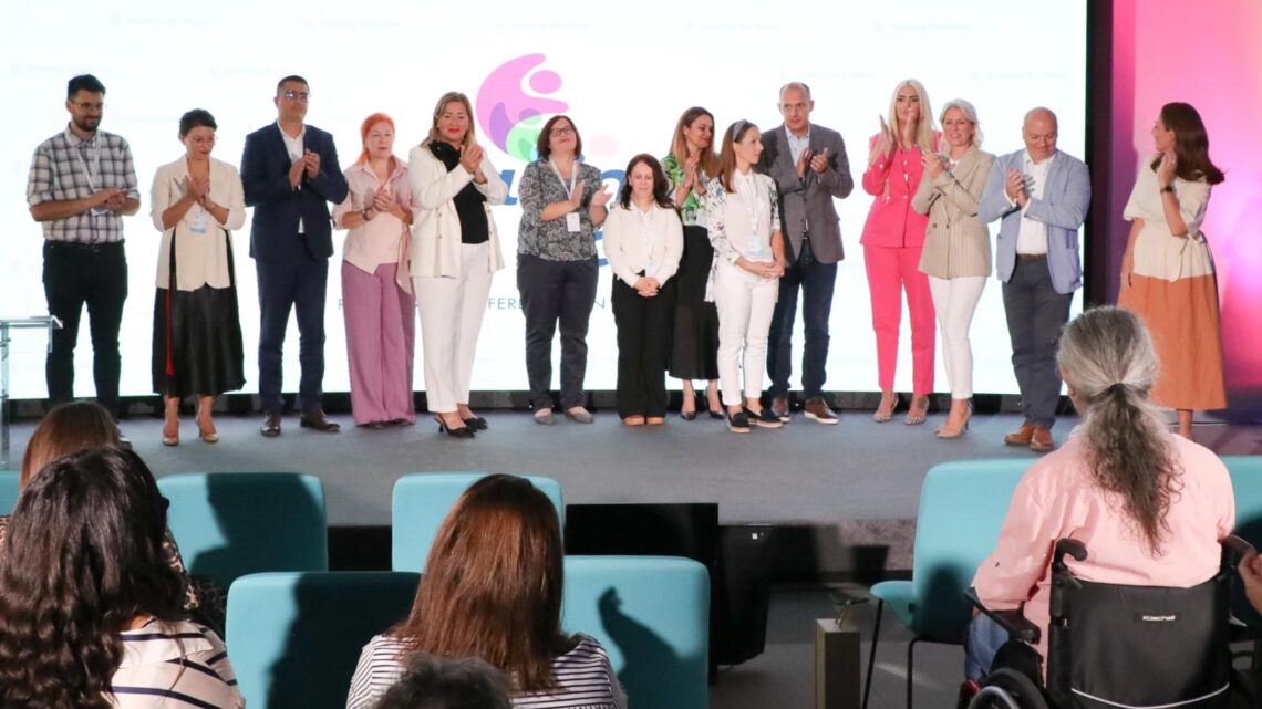 Oтварена Међународна конференција о ретким болестима „Caring for Rare 2024ˮ Oтварена Међународна конференција о ретким болестима „Caring for Rare 2024ˮ