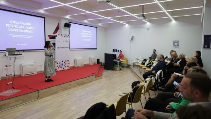 Употреба отворених података за развој нових услуга које унапређују живот грађана