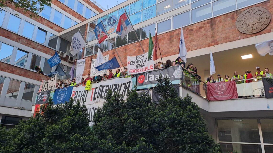 „Konkurs je raspisan, RTS je slobodan“: Studenti objavili da je završena blokada RTS „Konkurs je raspisan, RTS je slobodan“: Studenti objavili da je završena blokada RTS