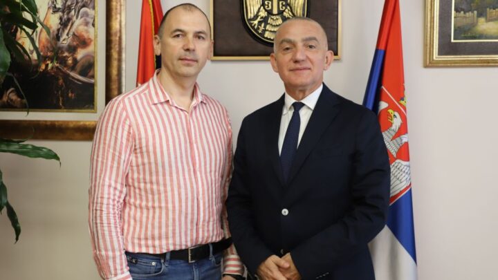 Унапредити положај запослених у правосуђу