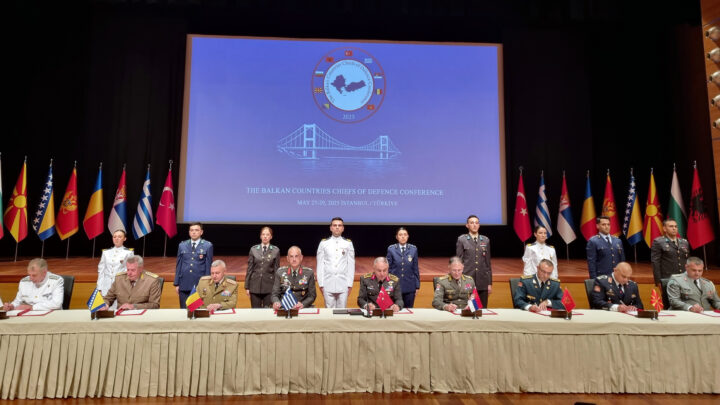 General Mojsilović na sastanku načelnika generalštabova regiona