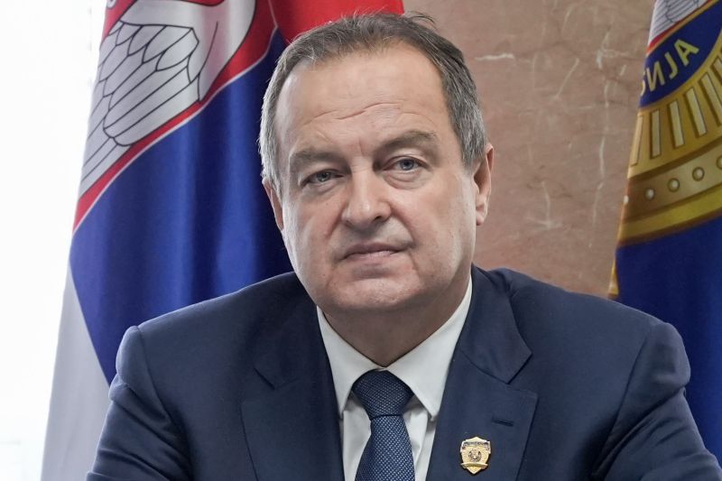 Издат налог за хапшење нападача на српског матуранта у Северној Митровици Издат налог за хапшење нападача на српског матуранта у Северној Митровици