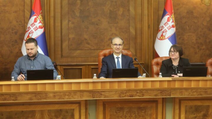 Отварање сезонског граничног прелаза за међународни ваздушни саобраћај у Крагујевцу