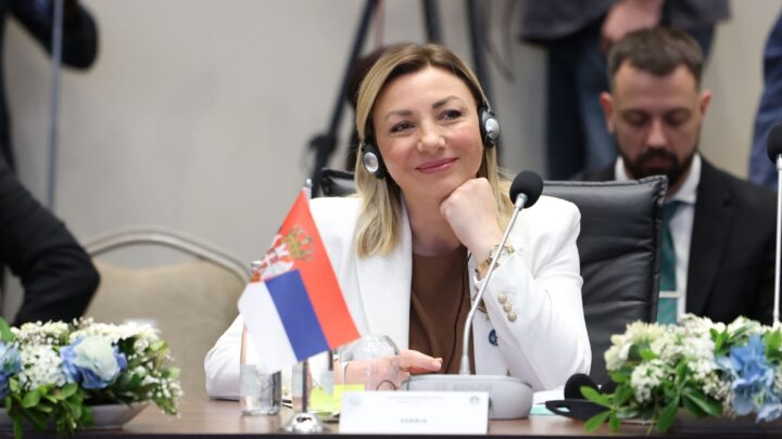 Мацура на Међународном форуму о породици ,,Моја породица, моја будућност” у Истанбулу