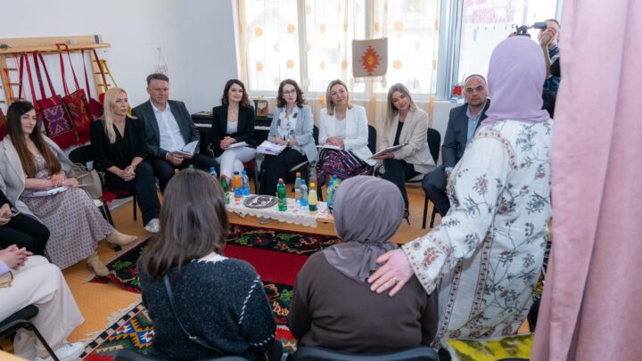 Министарка Мацура у Тутину: Приоритет је економско оснаживање жена