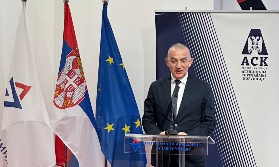 Измене закона у вези са борбом против корупције један од приоритета Измене закона у вези са борбом против корупције један од приоритета