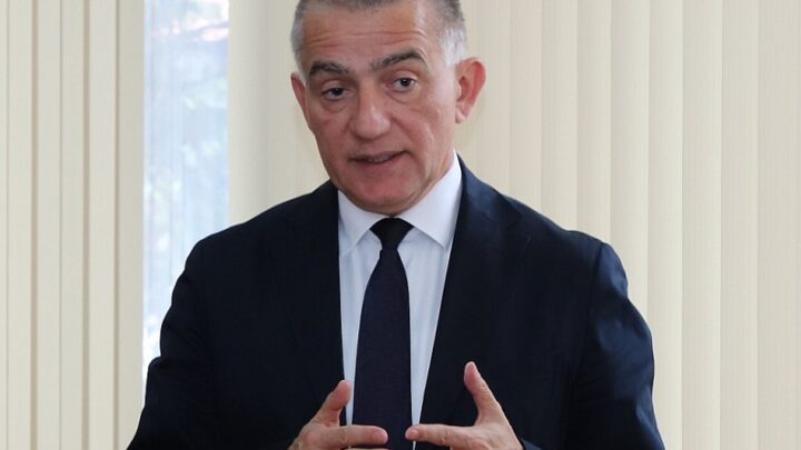 Сачувати демократске вредности на којима почива друштво